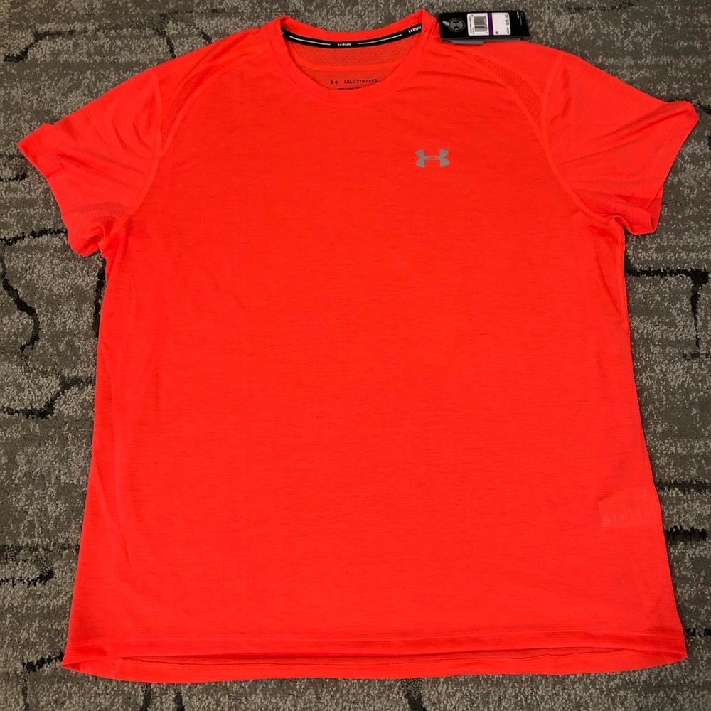 Men’s bright red Under Armour shirt
